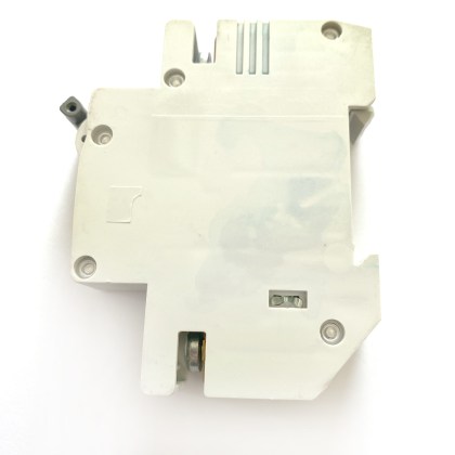 Clipsal TSB-106 B6A B6 6A 6 Amp MCB Circuit Breaker Type B